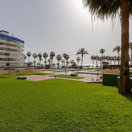 Beachfront With Spectacular Views And Swimming Pool 贝纳尔马德纳 外观 照片