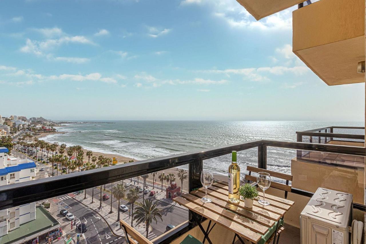 Beachfront With Spectacular Views And Swimming Pool 贝纳尔马德纳 外观 照片