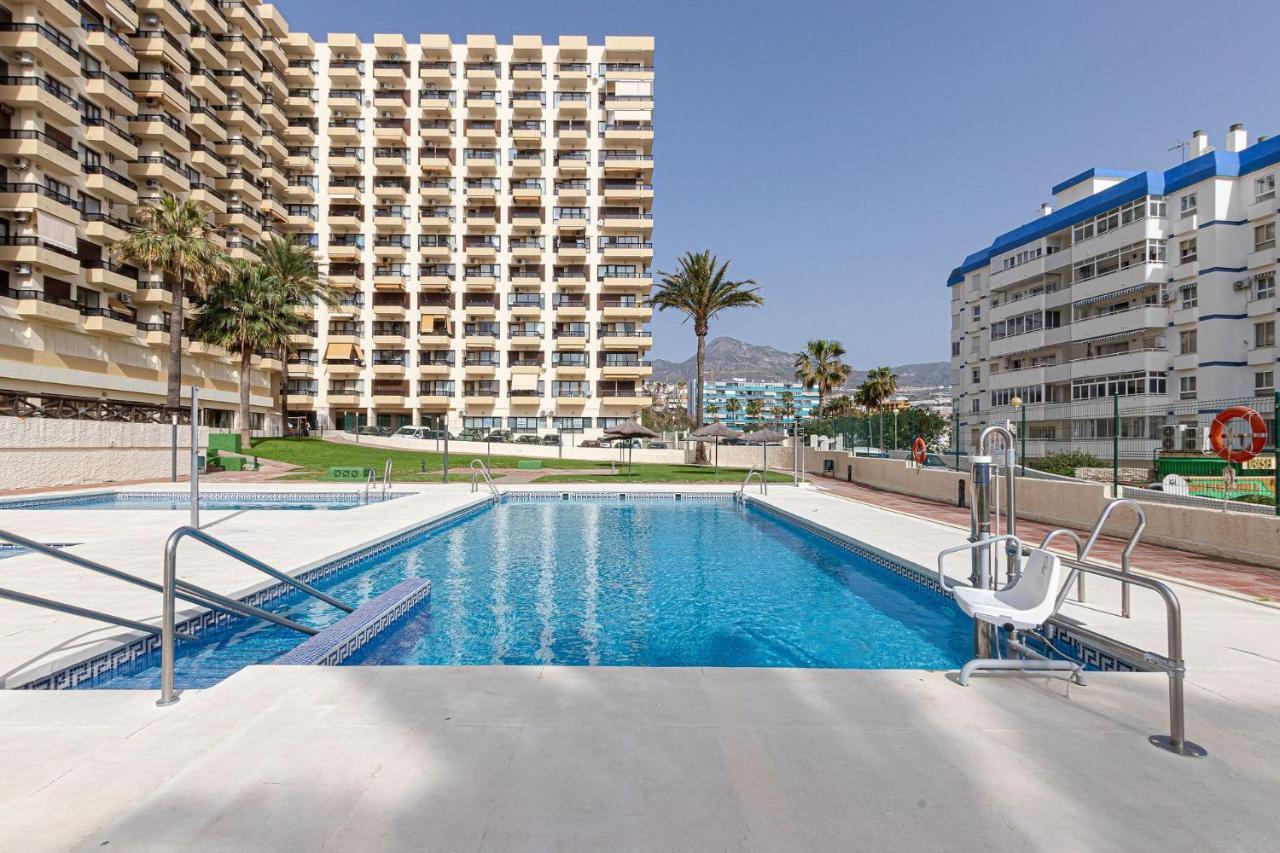 Beachfront With Spectacular Views And Swimming Pool 贝纳尔马德纳 外观 照片