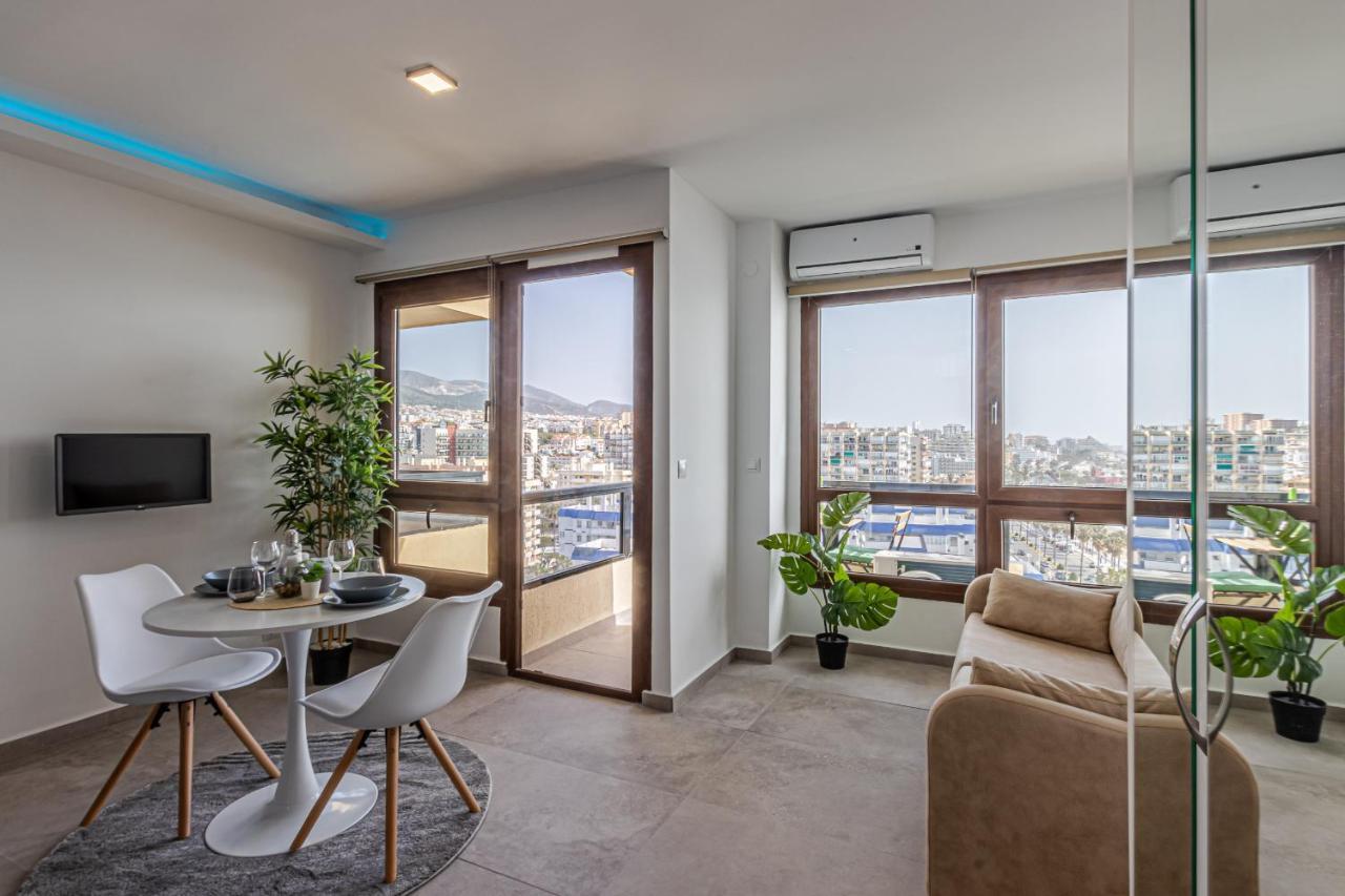 Beachfront With Spectacular Views And Swimming Pool 贝纳尔马德纳 外观 照片