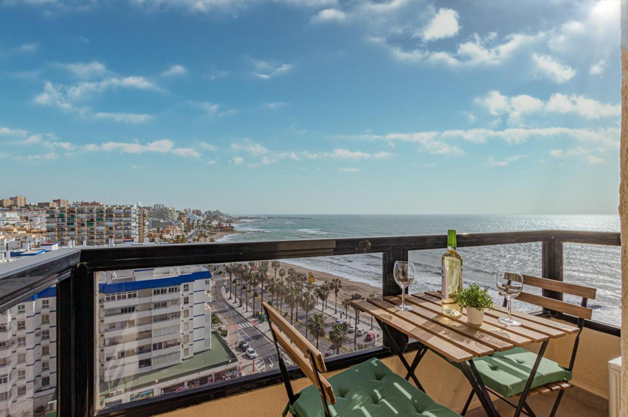 Beachfront With Spectacular Views And Swimming Pool 贝纳尔马德纳 外观 照片