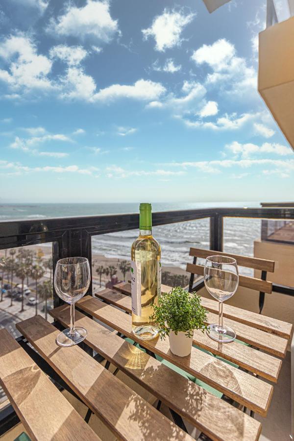 Beachfront With Spectacular Views And Swimming Pool 贝纳尔马德纳 外观 照片